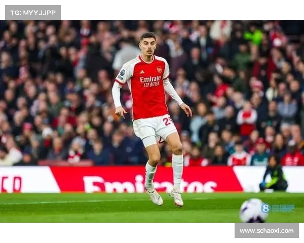 哈弗茨点球无效背后的深层原因与裁判判罚引发的争议分析 哈弗茨点球无效背后的深层原因与裁判判罚引发的争议分析